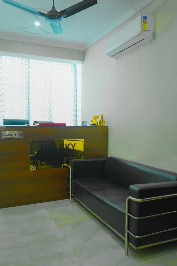 Roomshala 041 Hotel Sky Residency - Uttam Nagar Near Metro Station New Delhi 3*,  India